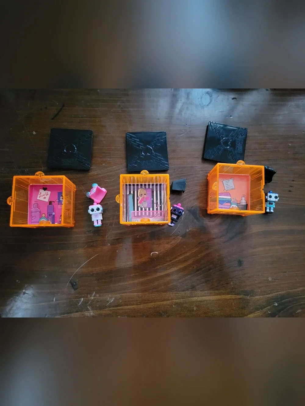 LOL Surprise TINY TOYS Mini Robot Dolls, Wigs, And Boxes, Lot Of 3